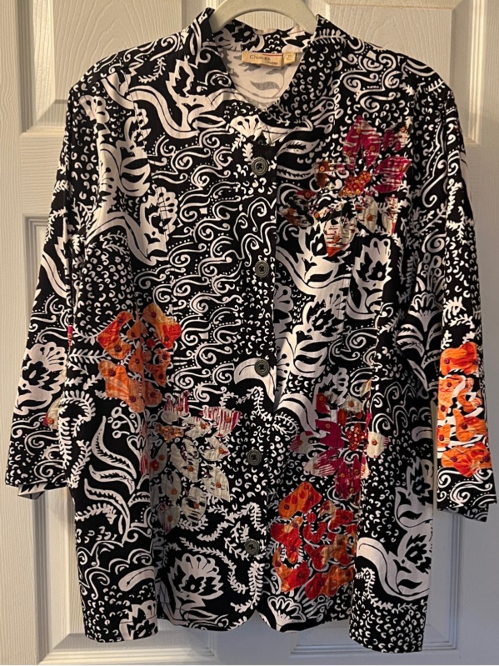 Choices Woman 2X Black White Boho Cotton Button Front Top w/ Floral Accents